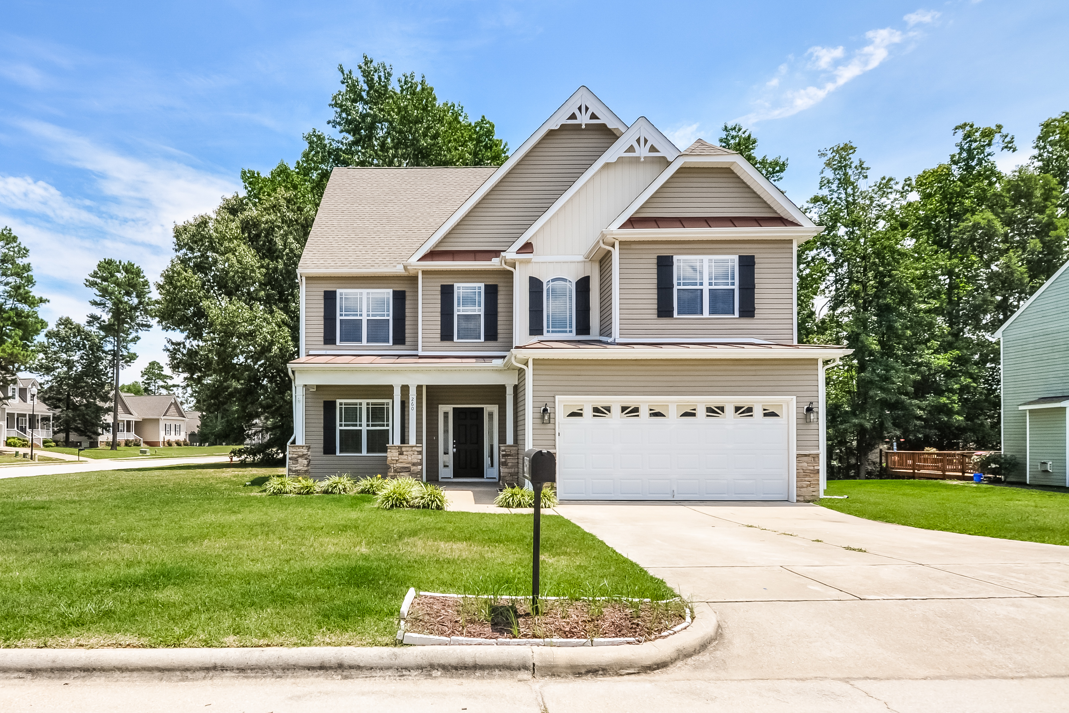 260 Willowbrook Cir Clayton, NC 27527